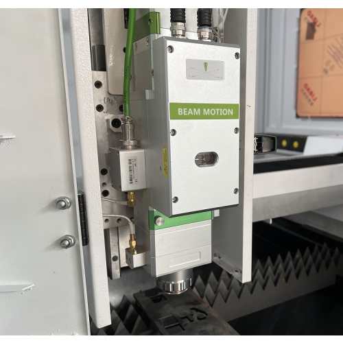 Μηχάνημα κοπής μετάλλων με λέιζερ FIBER 1500W 130x90cm + αξεσουάρ